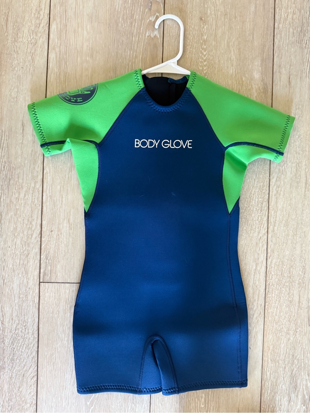 NWT Body Glove Kids Short Neoprene wetsuit - kids large